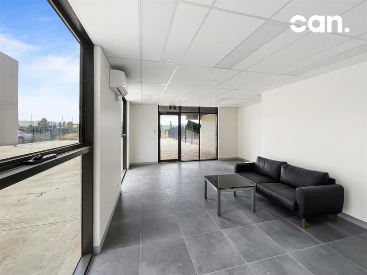 Click to view all images 162 Jersey Drive Epping VIC 3076 - Image 2