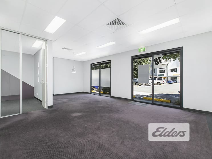 76 Doggett Street Newstead QLD 4006 - Image 2