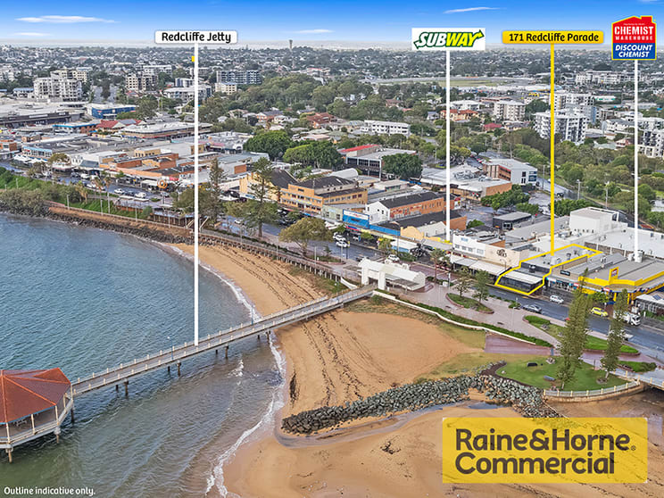 Click to view all images 171 Redcliffe Parade Redcliffe QLD 4020 - Image 2