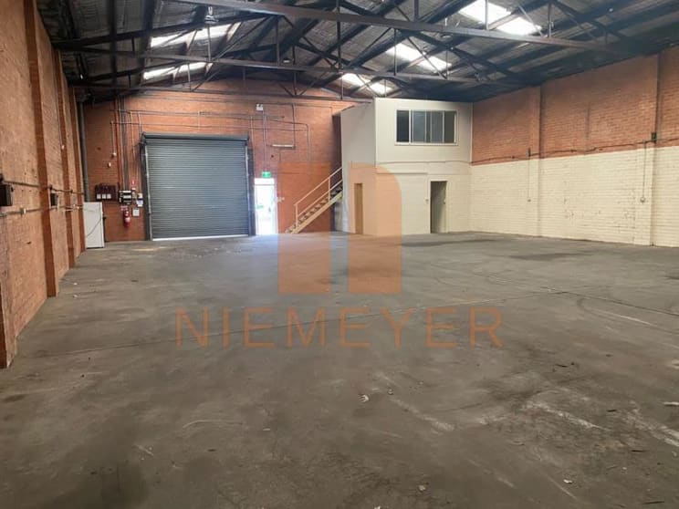 Click to view all images Warehouse & Office/12 Gartmore Avenue Bankstown NSW 2200 - Image 3