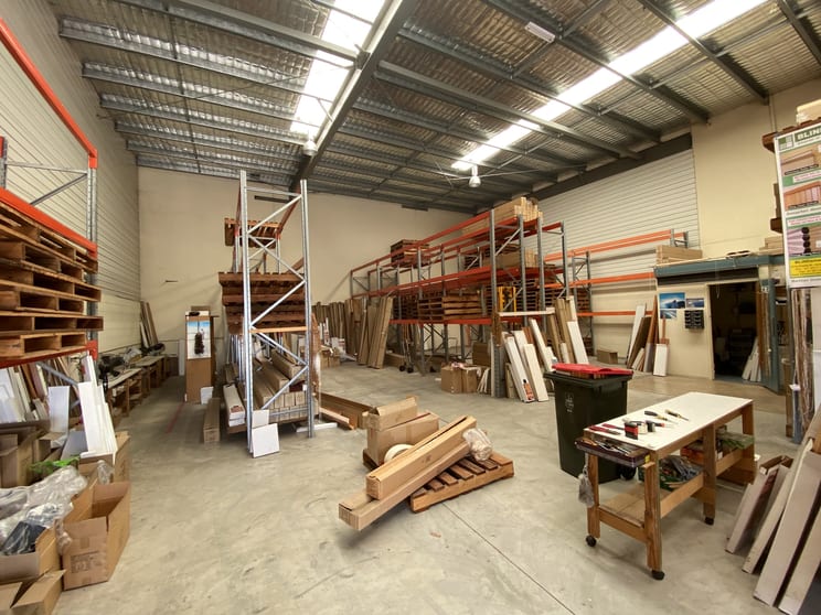 Click to view all images 2/114 Postle Street Acacia Ridge QLD 4110 - Image 2