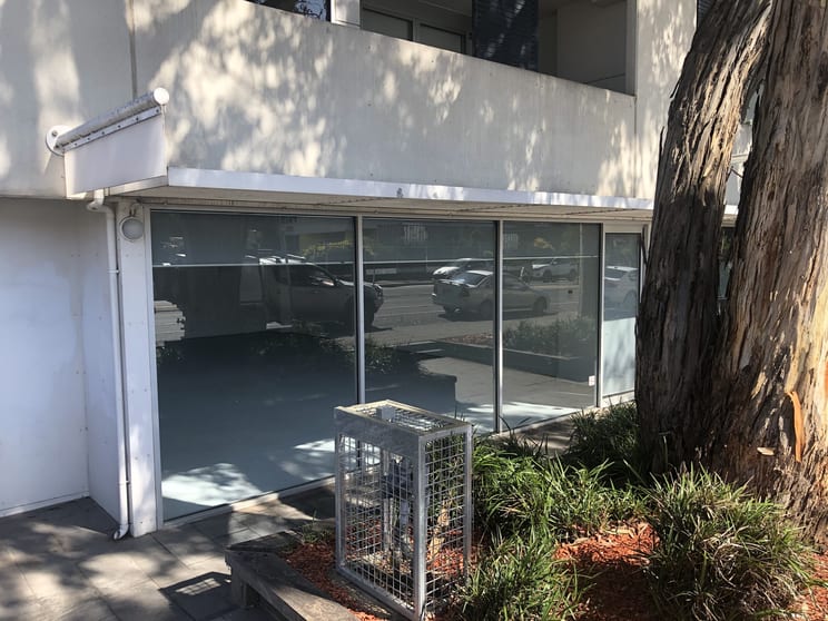 Click to view all images 4/43 High Street Preston VIC 3072 - Image 2