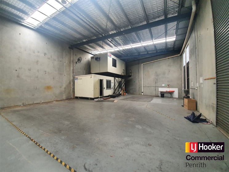 Click to view all images Arndell Park NSW 2148 - Image 3