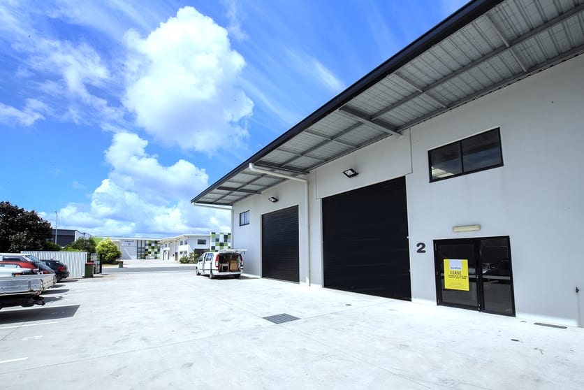Click to view all images Unit 2/40 Lysaght Street Coolum Beach QLD 4573 - Image 2
