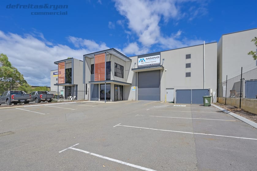 Click to view all images 2/18 Renewable Chase Bibra Lake WA 6163 - Image 3