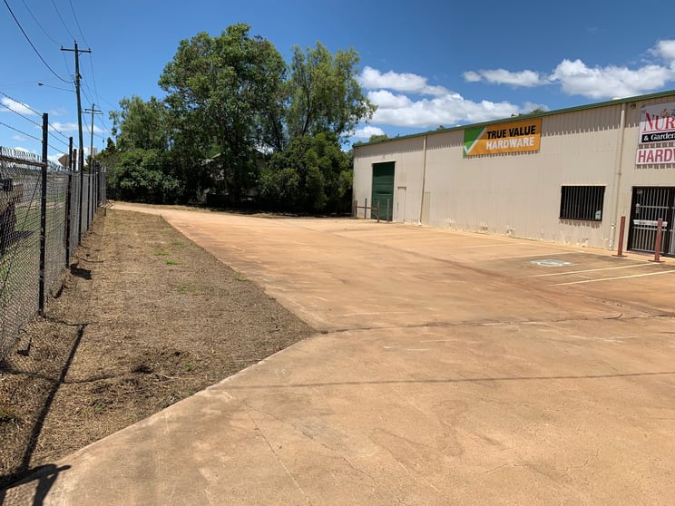Click to view all images 9-13 Kingsthorpe Haden Road Kingsthorpe QLD 4400 - Image 2