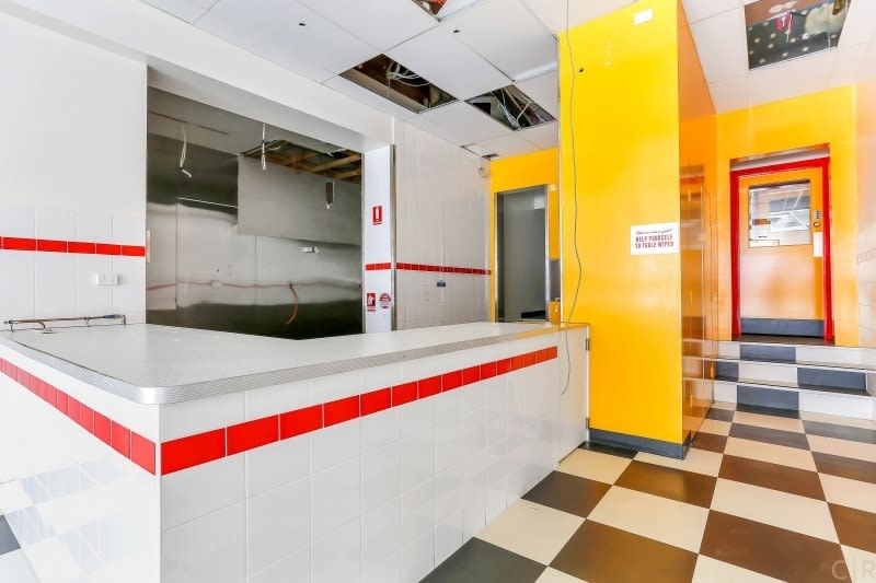 Click to view all images 139 Hindley Street Adelaide SA 5000 - Image 2