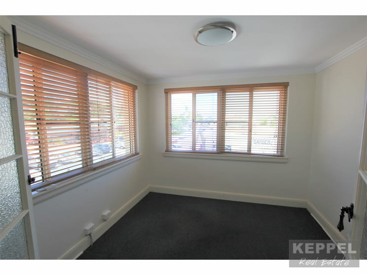1/30 James Street Yeppoon QLD 4703 - Image 2