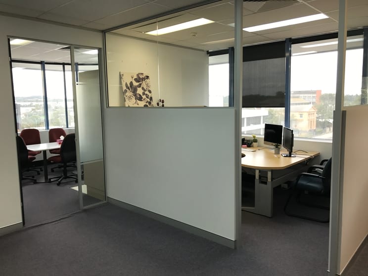 Click to view all images 5.03/138 Queen Street Campbelltown NSW 2560 - Image 3