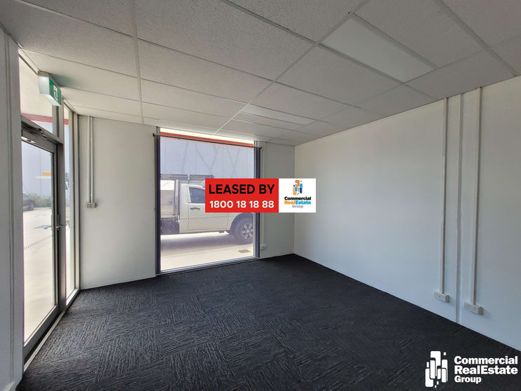 Click to view all images Eustace Close Chirnside Park VIC 3116 - Image 2