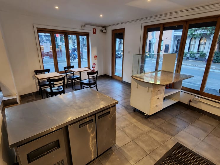Click to view all images 104 Fitzroy Street Surry Hills NSW 2010 - Image 2