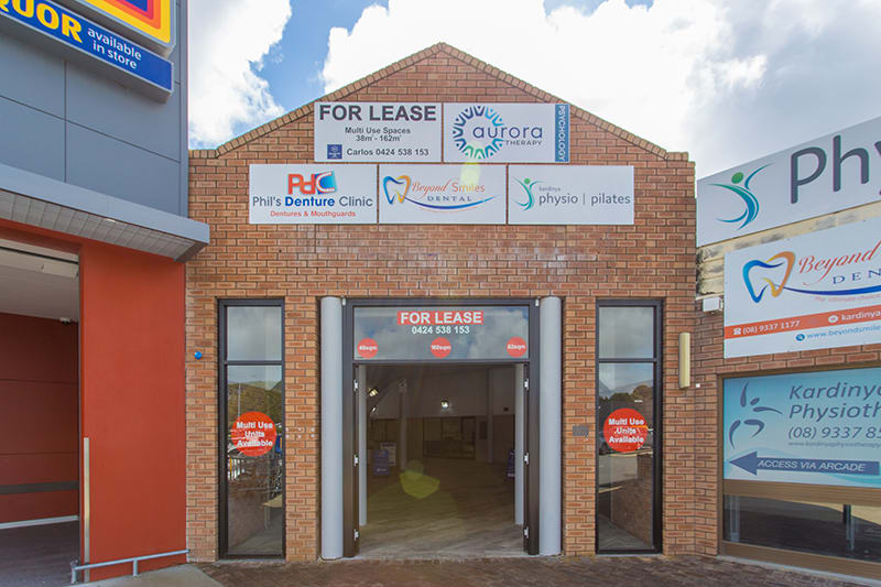 Click to view all images 17 South Street Kardinya WA 6163 - Image 3