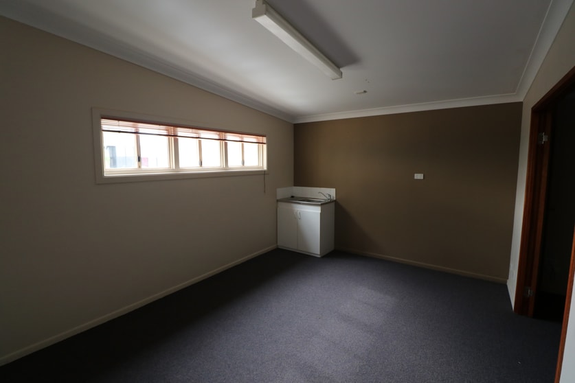 7/3078 Gold Coast Highway Surfers Paradise QLD 4217 - Image 3