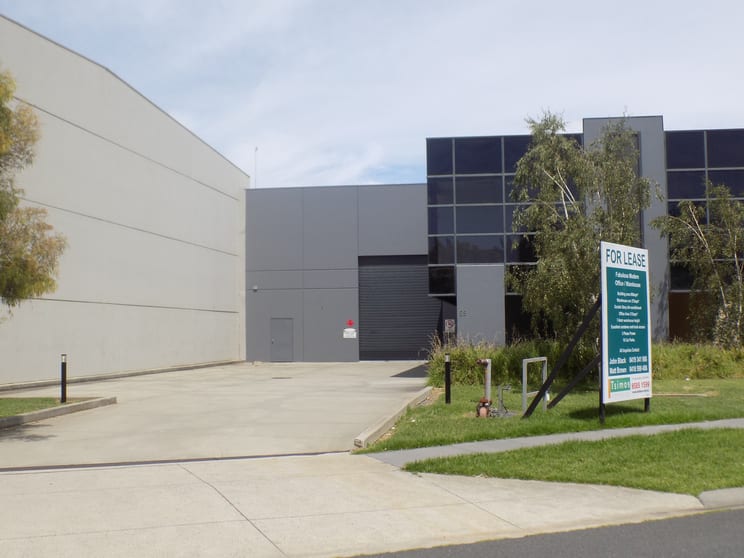 Click to view all images 59 Lakewood Boulevard Braeside VIC 3195 - Image 2