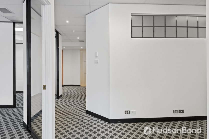Click to view all images 211/89 High Street Kew VIC 3101 - Image 3