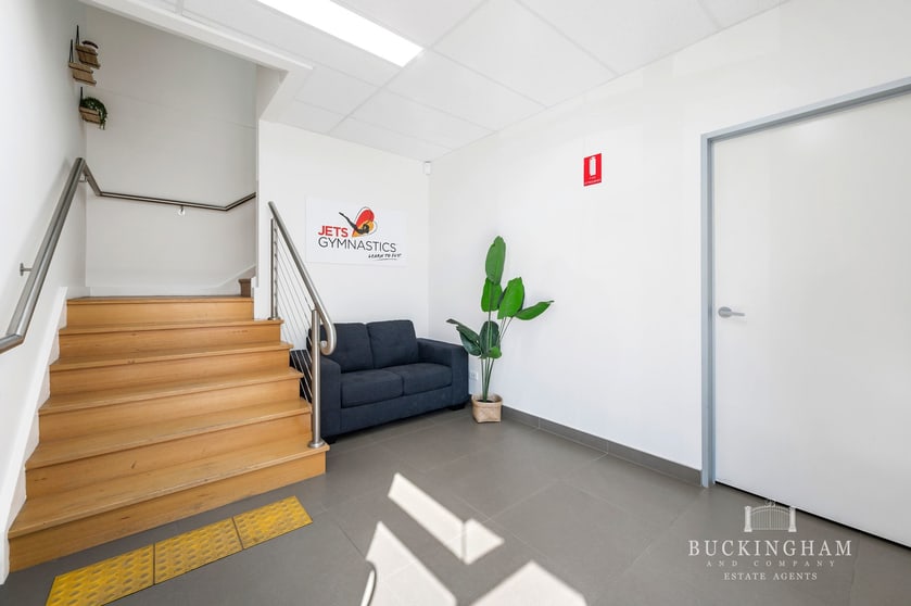Click to view all images 1/16 Brisbane Street Eltham VIC 3095 - Image 2