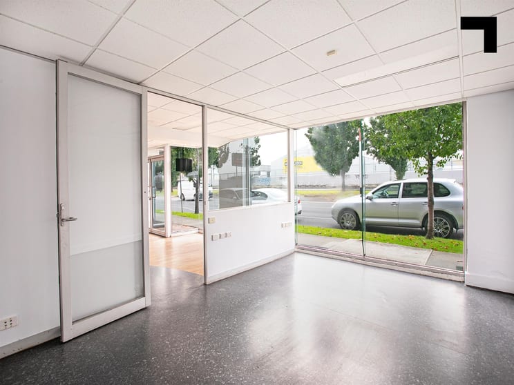 61 Matthews Avenue Airport West VIC 3042 - Image 3