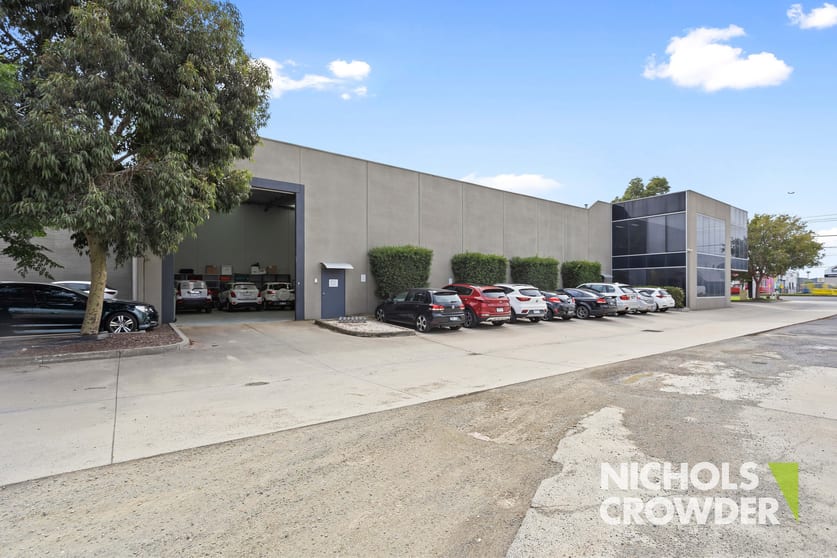 Click to view all images 1/273 Boundary Road Mordialloc VIC 3195 - Image 2
