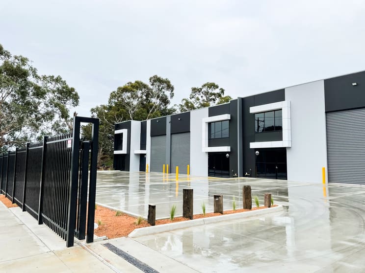 Click to view all images 3/1 Barclay Crescent Hastings VIC 3915 - Image 1