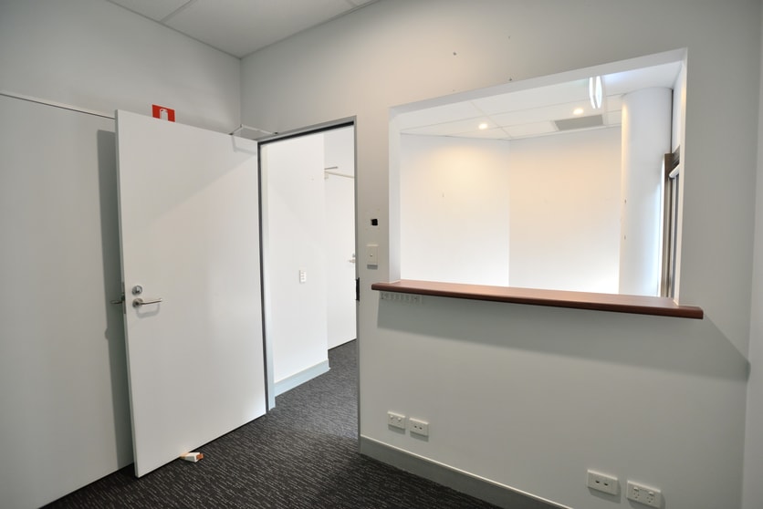 Click to view all images 5+6/84 Wembley Road Logan Central QLD 4114 - Image 3