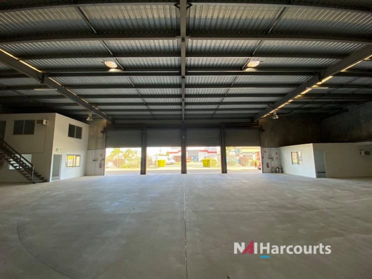 5 & 6/36 Deakin Street Brendale QLD 4500 - Image 2