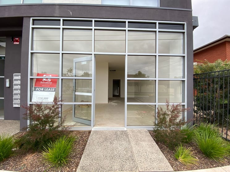 101b/26 Salisbury Street Werribee VIC 3030 - Image 3