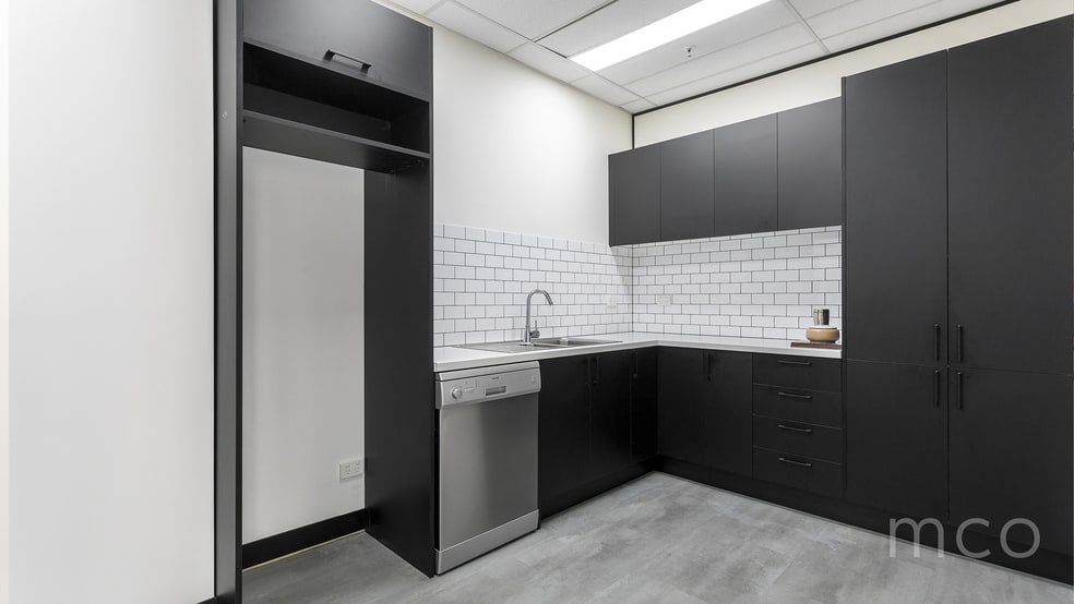 Suites 1114 & 1115/1 Queens Road Melbourne VIC 3004 - Image 2