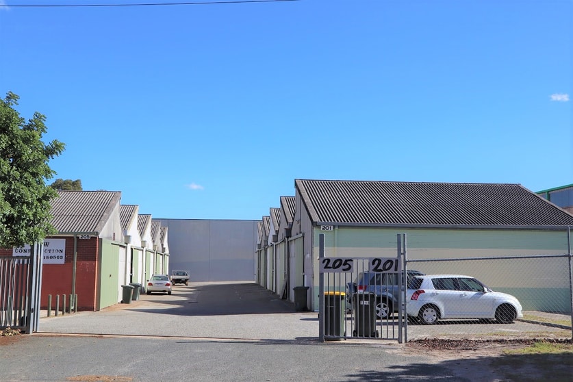 201D Bank Street East Victoria Park WA 6101 - Image 1