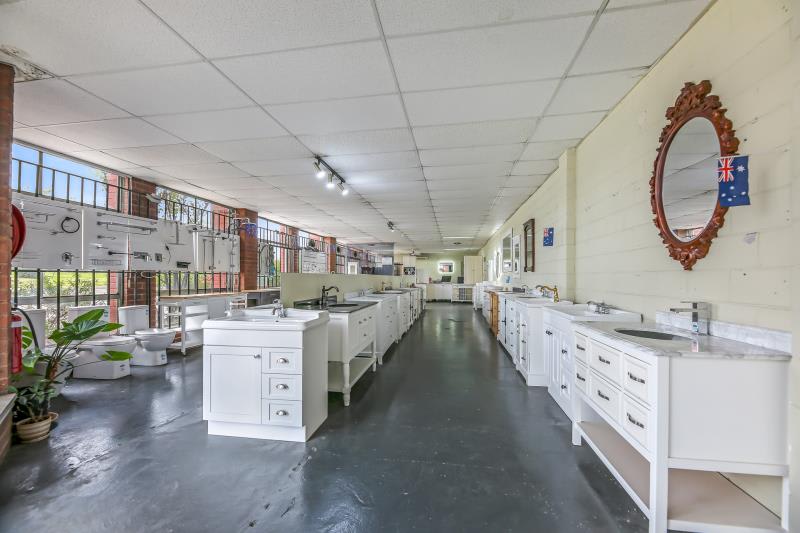 Click to view all images 1/1821 Ferntree Gully Road Ferntree Gully VIC 3156 - Image 2