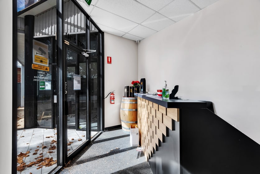 Click to view all images 2/141 Sir Donald Bradman Drive Hilton SA 5033 - Image 3