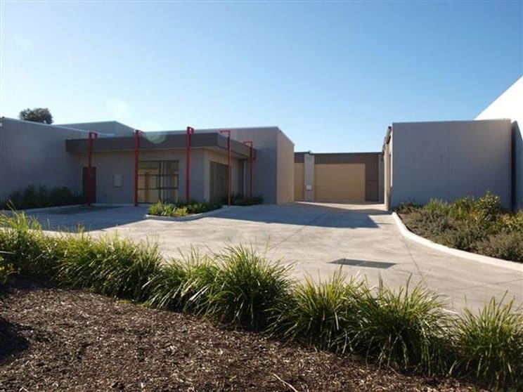 Click to view all images 10/6 Satu Way Mornington VIC 3931 - Image 1