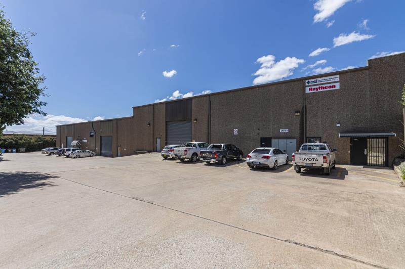 Unit 1/111 Gladstone st Fyshwick ACT 2609 - Image 1