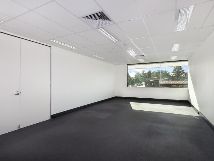 Click to view all images 115/202 Jells Road Wheelers Hill VIC 3150 - Image 3