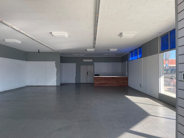 Click to view all images 52 Bair Street Leongatha VIC 3953 - Image 2