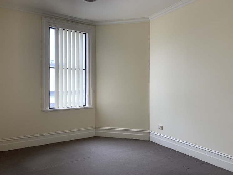 Click to view all images Level 1, 157 Gray Street Hamilton VIC 3300 - Image 3