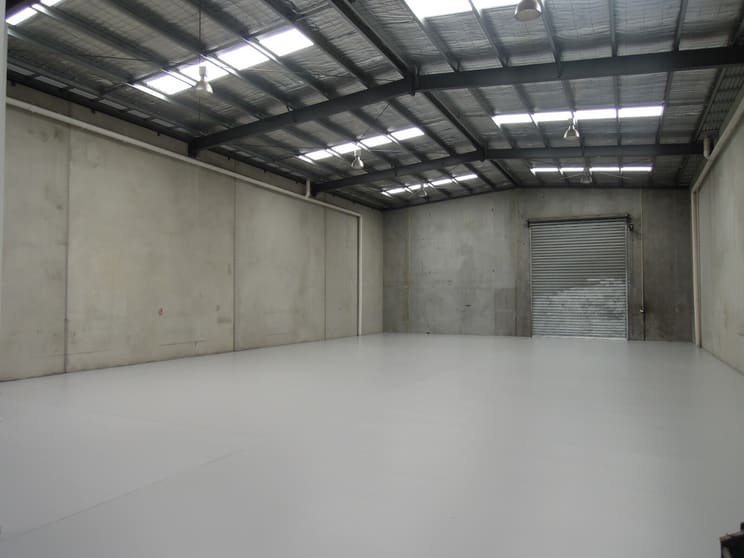Click to view all images 3/14-16 Enmore Street North Geelong VIC 3215 - Image 3