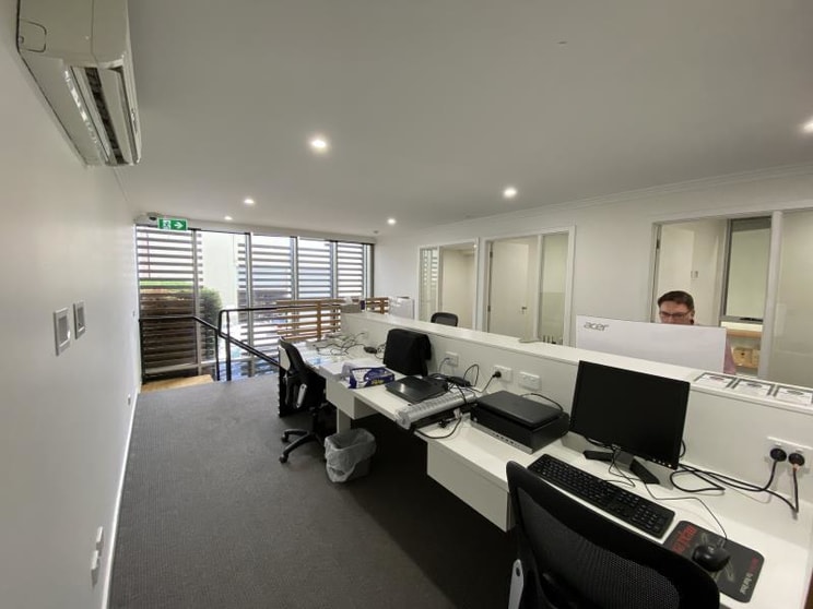 Click to view all images Unit 7/Unit 7 - 8 Rocklea Drive Port Melbourne VIC 3207 - Image 3