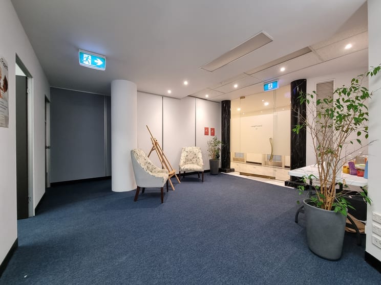 Click to view all images 2/182-184 Victoria Parade East Melbourne VIC 3002 - Image 3