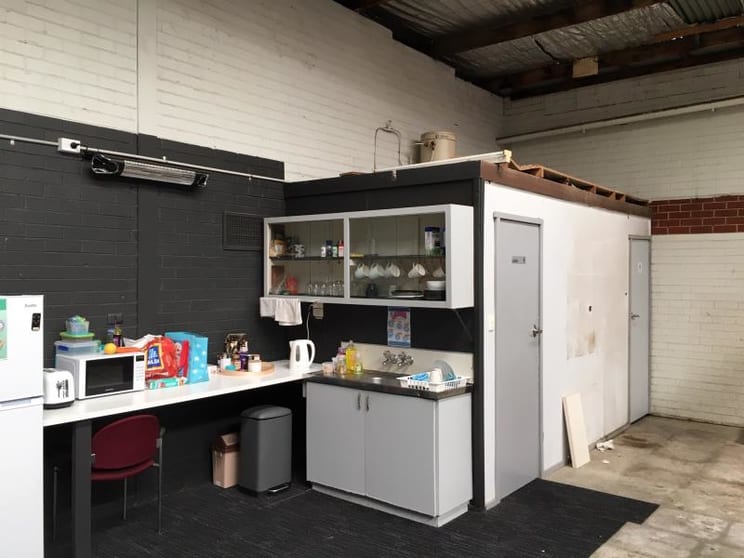 Unit 1/7 Elliot Place Ringwood VIC 3134 - Image 3