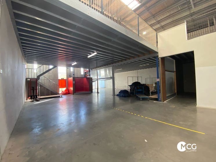 Click to view all images 15 Wallace Ave Point Cook VIC 3030 - Image 3
