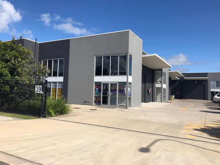 Unit 3/39-41 Access Crescent Coolum Beach QLD 4573 - Image 2