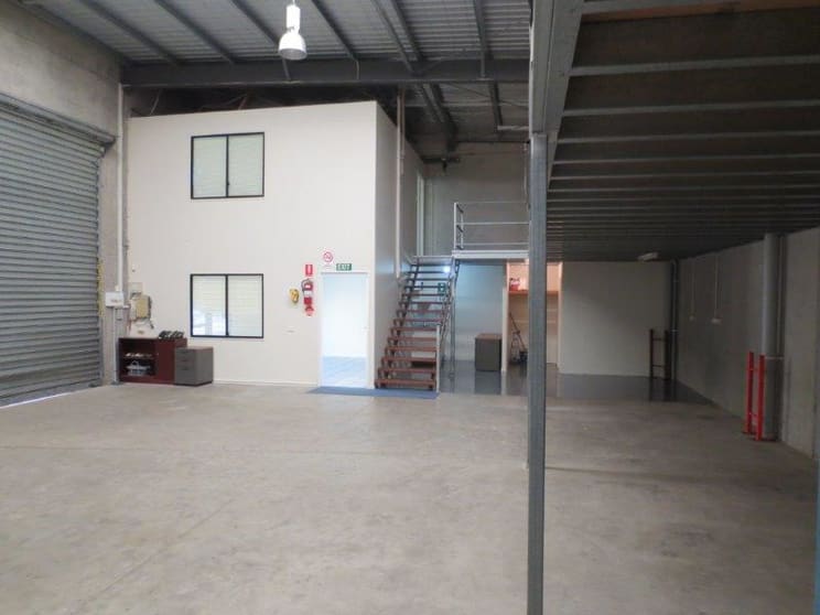 2/13-15 Steel Street Capalaba QLD 4157 - Image 3