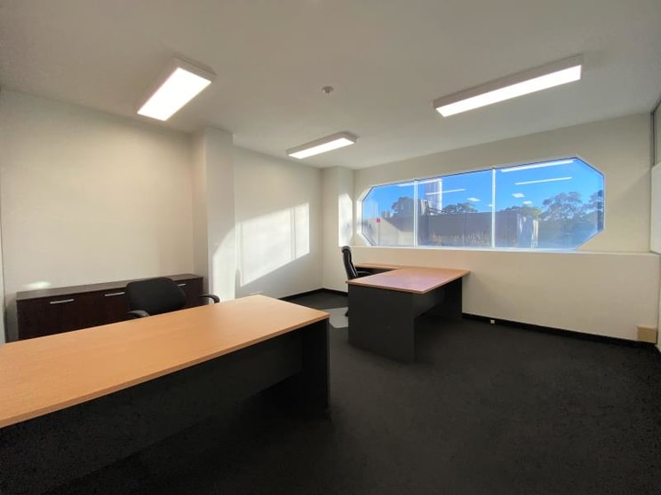 Click to view all images 7 Abbott Street Alphington VIC 3078 - Image 3