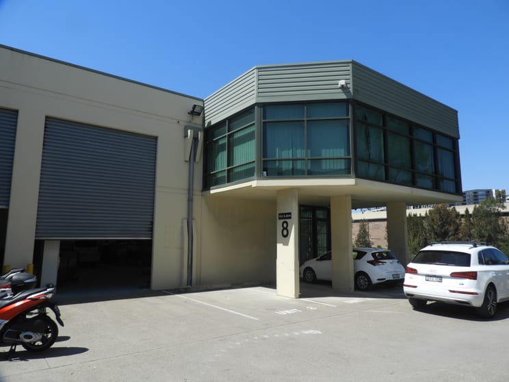 Click to view all images 8/24-26 Burrows Rd Alexandria NSW 2015 - Image 1