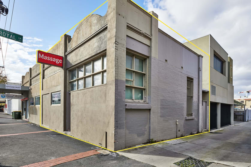Click to view all images 2 Royal Ave Glen Huntly VIC 3163 - Image 2