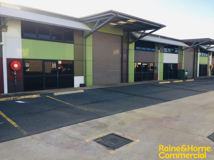 Click to view all images 10/25 Transport Avenue Paget QLD 4740 - Image 1