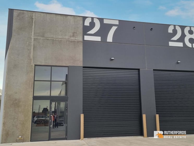 27/52 Bakers Road Coburg North VIC 3058 - Image 3