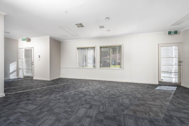 Click to view all images Ground Unit 15 & 16/121 Hawker Place Hawker ACT 2614 - Image 3