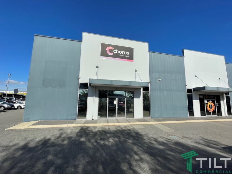 Click to view all images 1/7 Beale Way Rockingham WA 6168 - Image 2