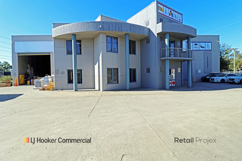 Click to view all images 54 Elizabeth Street Wetherill Park NSW 2164 - Image 1